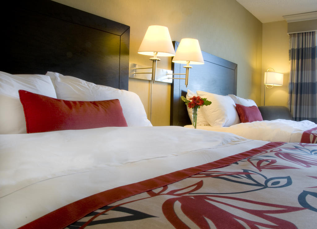 Ramada Plaza Crystal Palace Дьєпп Номер фото